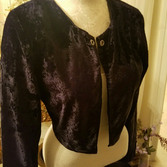 Jacket - Picture 3 of 3